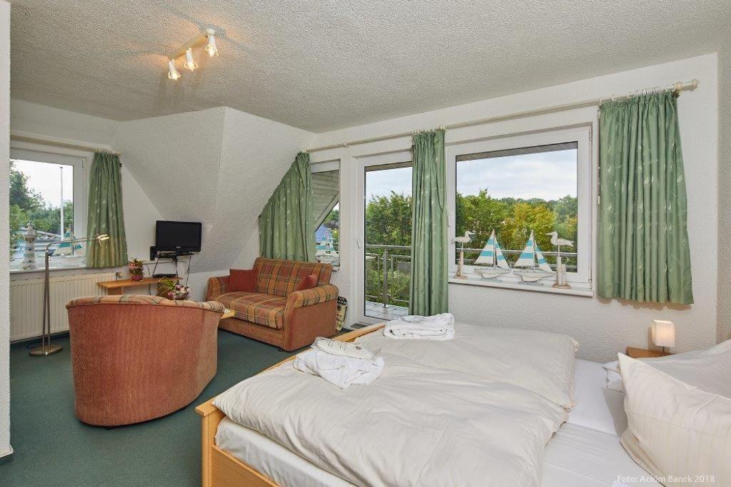 Seeblick Hotel 3*